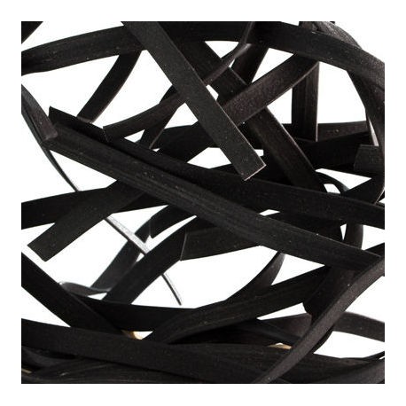 Squid ink tagliatelle