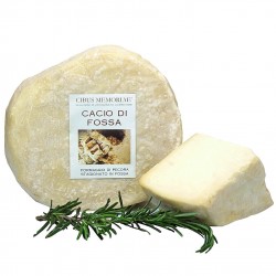 Cacio di fossa - pecorino stagionato in fosse arenarie